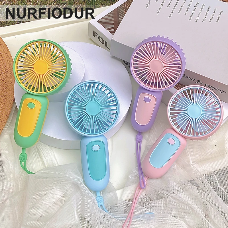 Mini ventilatore elettrico personalizzato all'ingrosso Ventilatore portatile ricaricabile USB piccolo ventilatore tascabile Ventilatore portatile di raffreddamento estivo da viaggio a casa