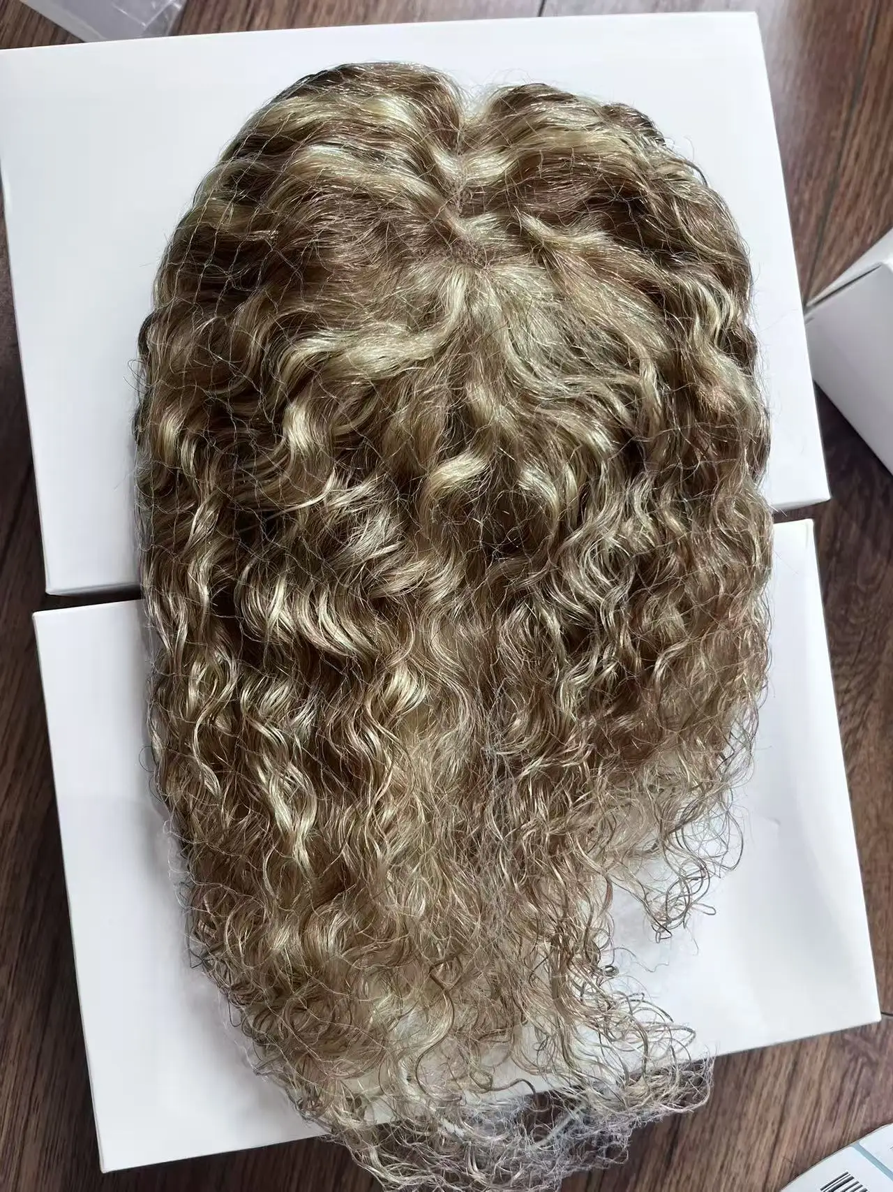 خفيفة الوزن 100% الشعر البشري توبر كامل الدانتيل السويسري يدوية البناء كليب في شعر مستعار متجدد الهواء موجة المياه اللون 613 دروبشيبينغ #2