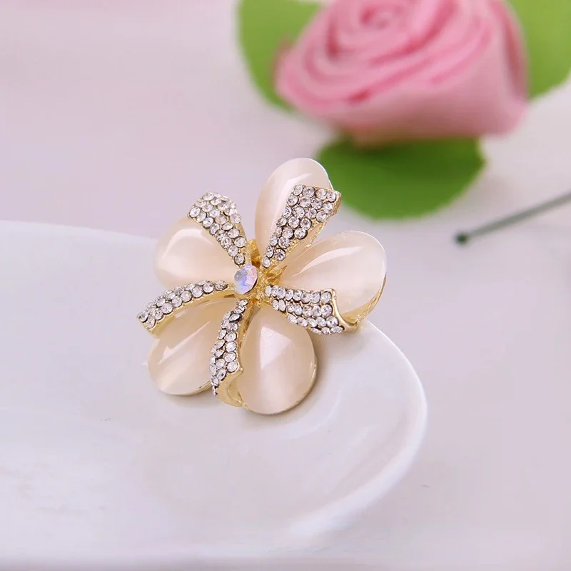 High-grade Diamond Brooch Cat's Eye Corsage Fashion Clothing Scarf Luggage Decorative Brooch Accessories 3 Pcs/bag