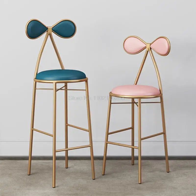 Рисунок 2 - Скандинавский домашний стул в форме бабочки