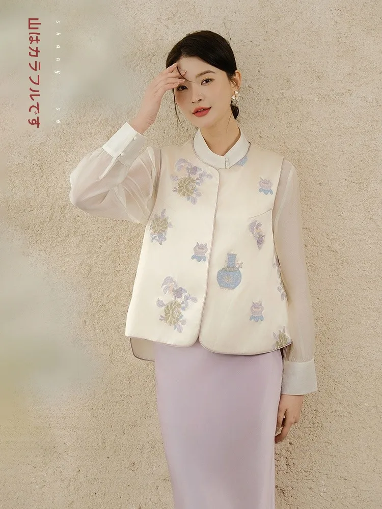 

Новый китайский женский жилет в стиле тан, высококачественный комплект из двух предметов, весенняя мода 2025, сезонная одежда, традиционный дизайн в стиле Тан