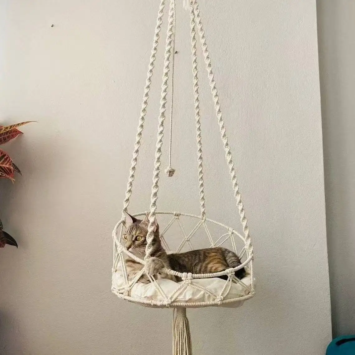 Hamaca Boho de Macramé para Gatos con Kit Completo para Colgar, Cama para Gatos Tejida a Mano para Montar en la Pared, Decoración Interior, Columpio para Mascotas, Nido para Gatos