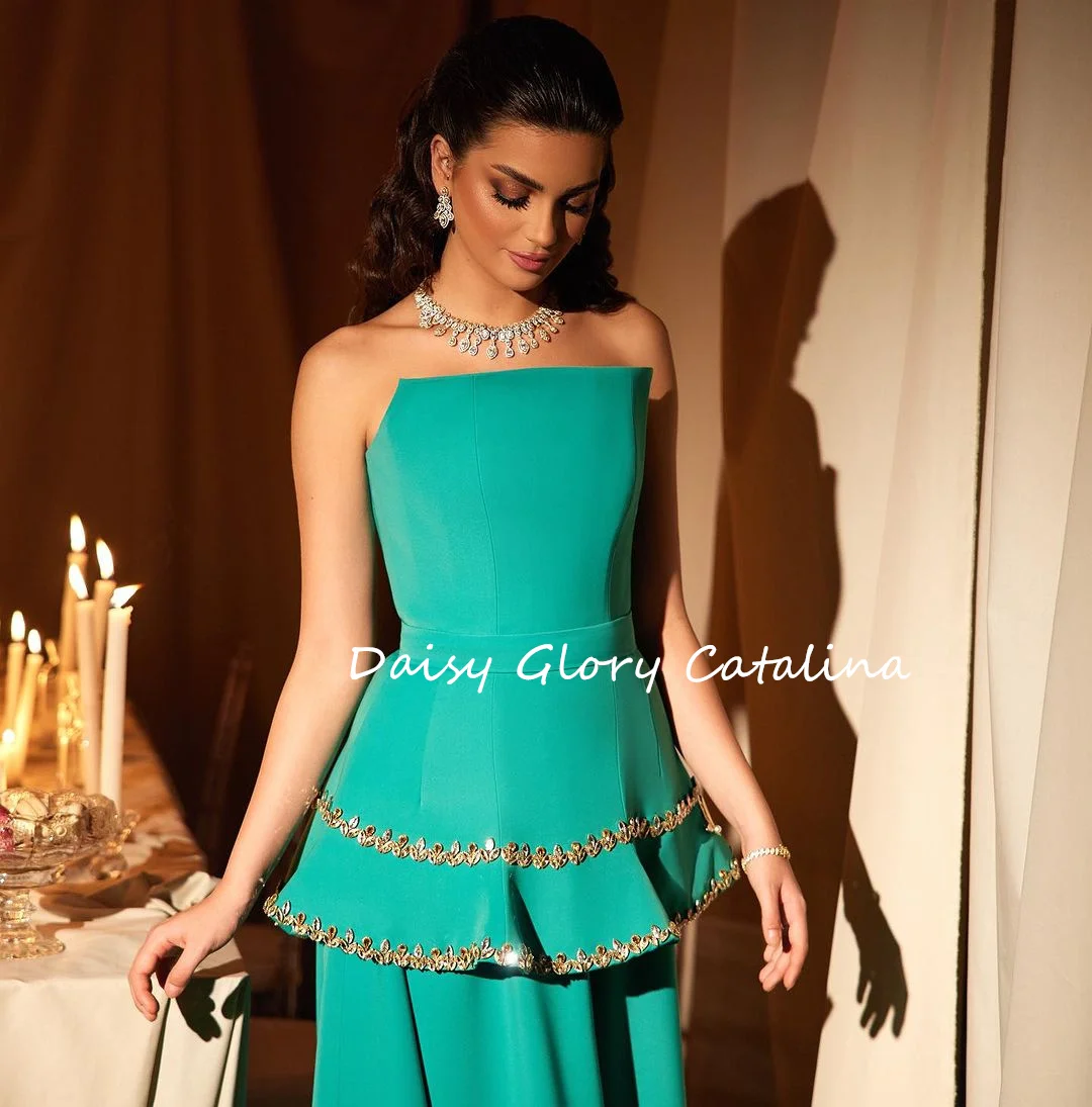 Gorgeous Prom Dresses Sleeveless Strapless Green Evening Dresses Sleeveless Gold Crystal Customized Arabia Formal Party Gown