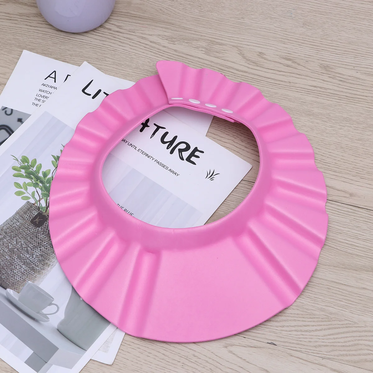 

Infant Bathing Cap Pink Adjustable Baby Shower Cap Water Resistant Eye Ear Protection Lightweight Soft 40-55cm 3m-6y