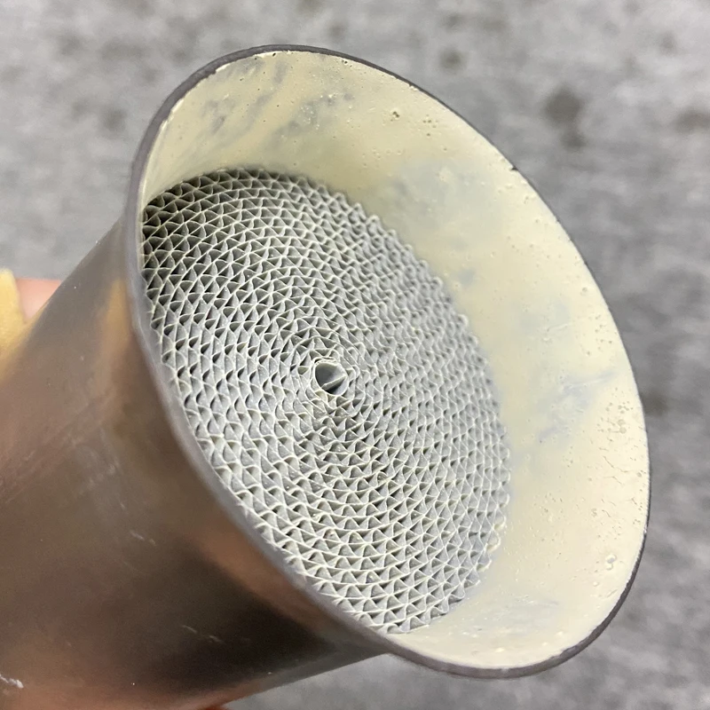 محفز دراجة نارية مدخل 48 مللي متر معدني يورو 5 6 محفز دراجة نارية على شكل قرص العسل محفز يربك لنظام العادم