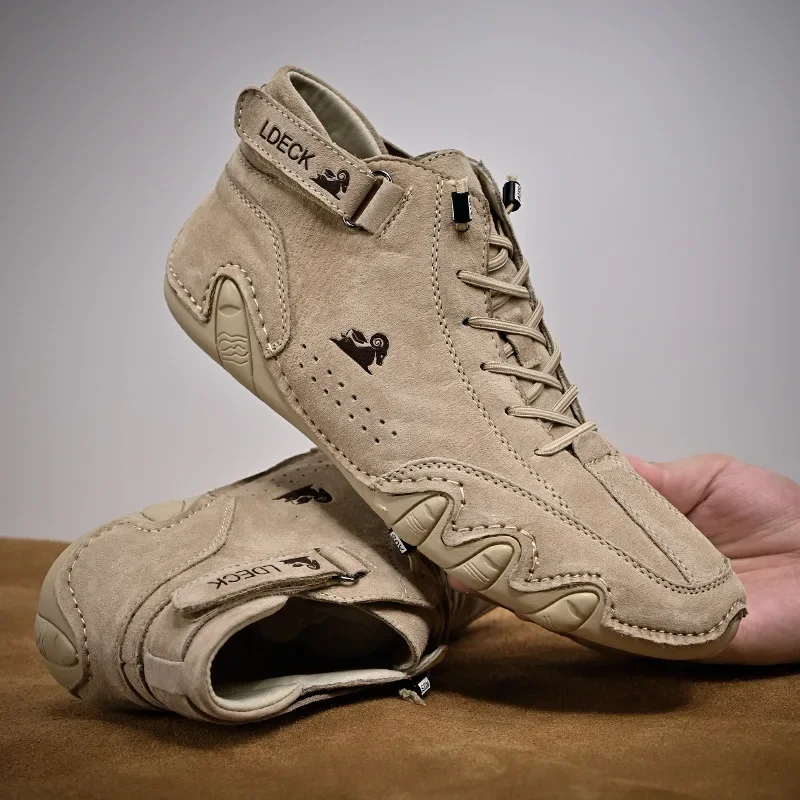 Sneakers Men Casual Shoes Man High Top Sneakers Winter Warm Designer Fashion Loafers Lace Up Shoes Men Boots 2024