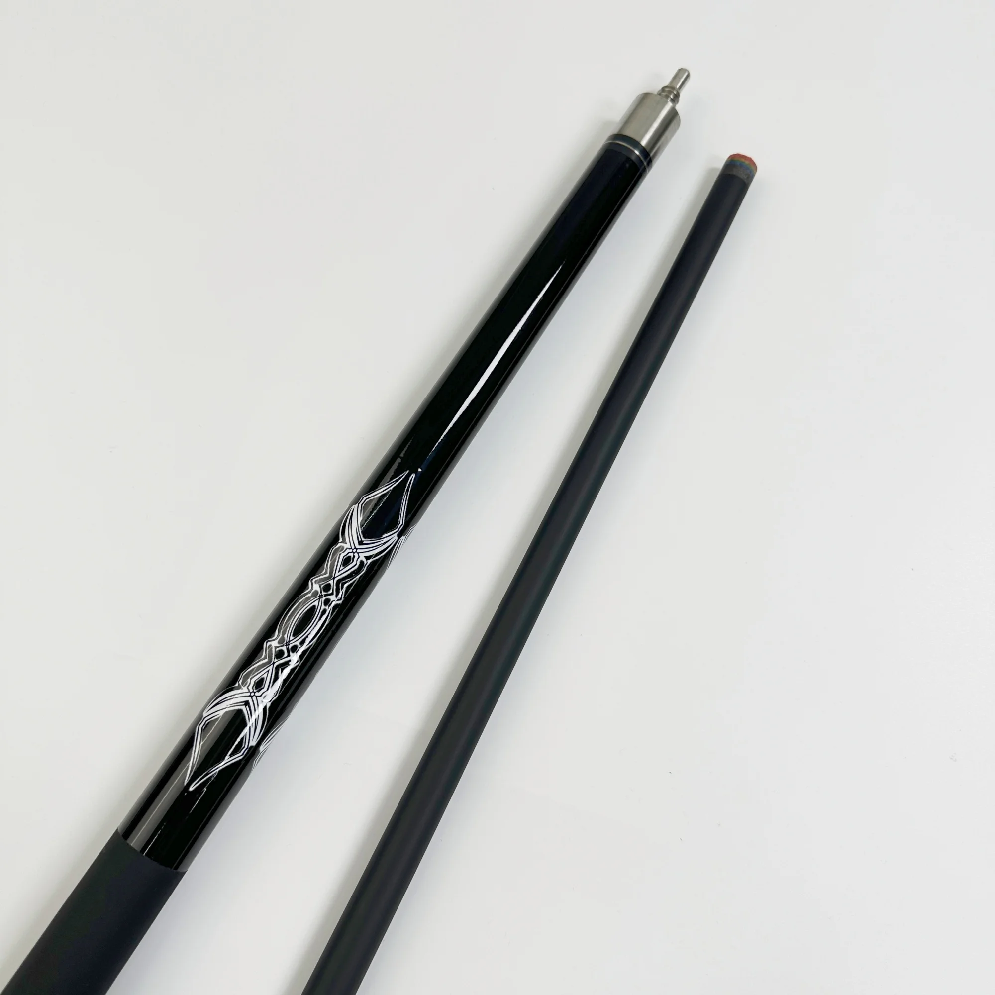 Fiberglass 1/2 Split Billiard Cue 146cm 13mm Tip Stainless Steel Joint Non-slip Grip Black White Pattern Pool Cue