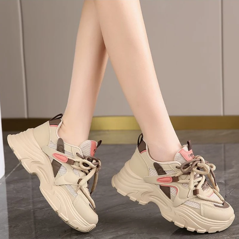 Frühling frauen Casual Schuhe Leichte Atmungsaktive Turnschuhe Plattform Tragen-beständig Jogging Schuhe Designer frauen Schuhe 2025