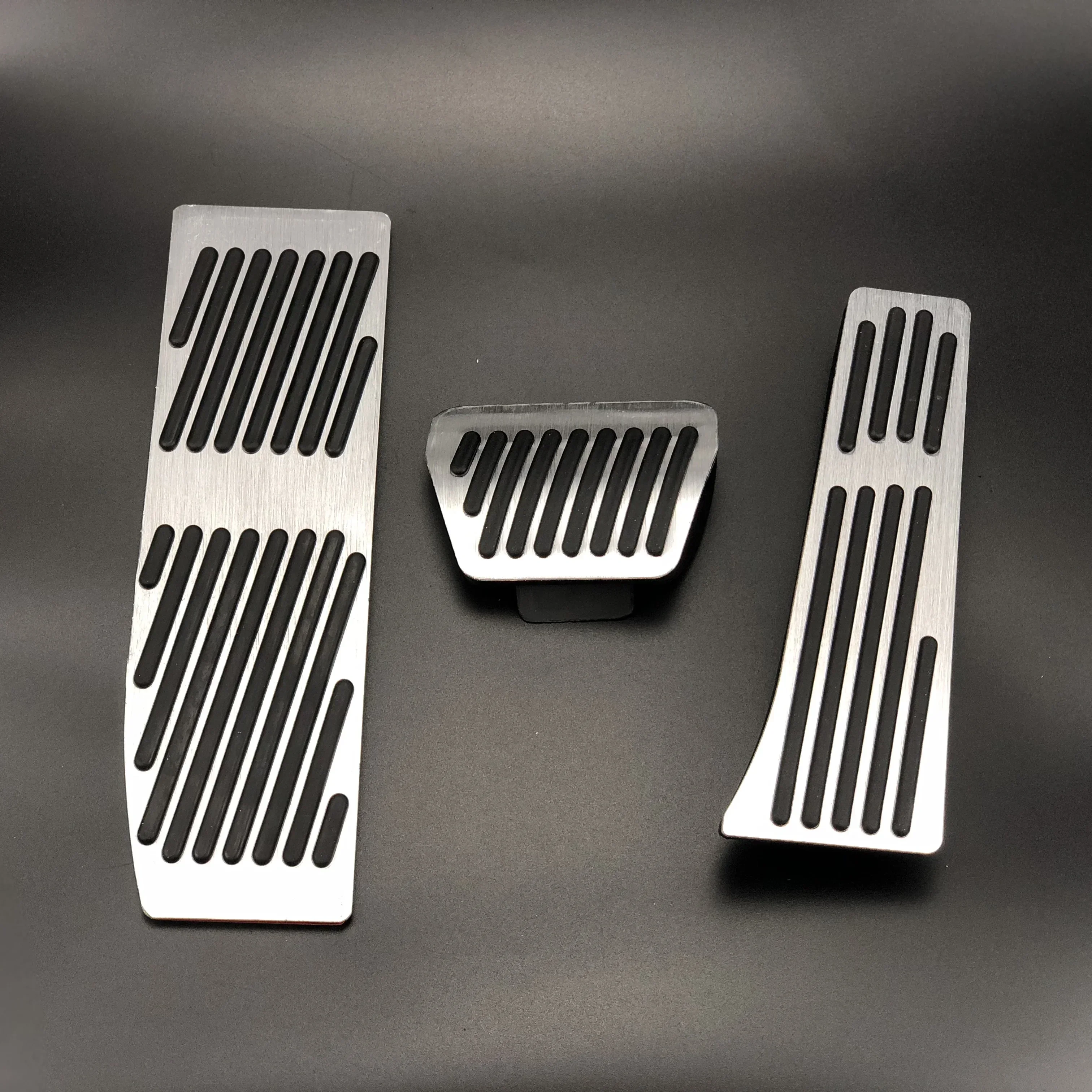For BMW 3 5 series E30 E32 E34 E36 E38 E39 E46 E87 E90 E91 X5 X3 Z3 Foot Rest Fuel Brake Gas Pedal Pads Covers Car Accessories
