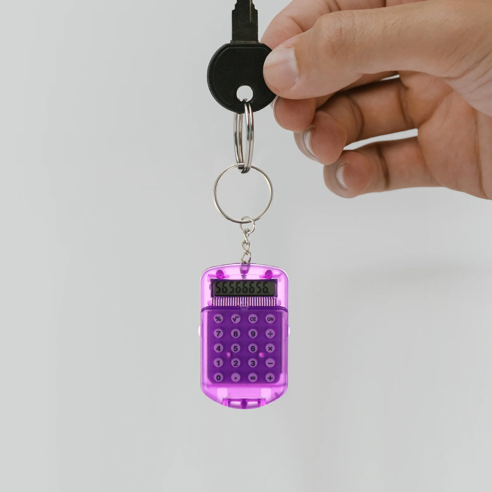 

3Pcs Portable Calculator Keychain with Reposition Percentage Functions Durable ABS Material Easy to Carry Calculator Keychains