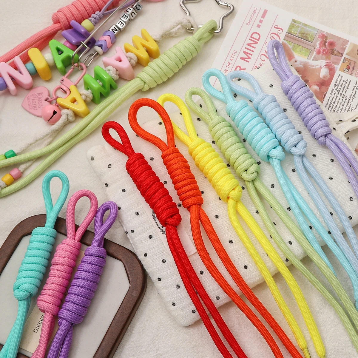 1/5 шт., 22 см, разноцветный узел, полиэфирная веревка, плетеный ремешок для женщин, анти-потерянный узел, веревочный ремешок, автомобильные брелки, аксессуары «сделай сам» 1/5 шт., 22 см, разноцветный узел, полиэфирная веревка, плетеный ремешок для женщин, анти-потерянный узел, веревочный ремешок, автомобильные брелки, аксессуары «сделай сам»