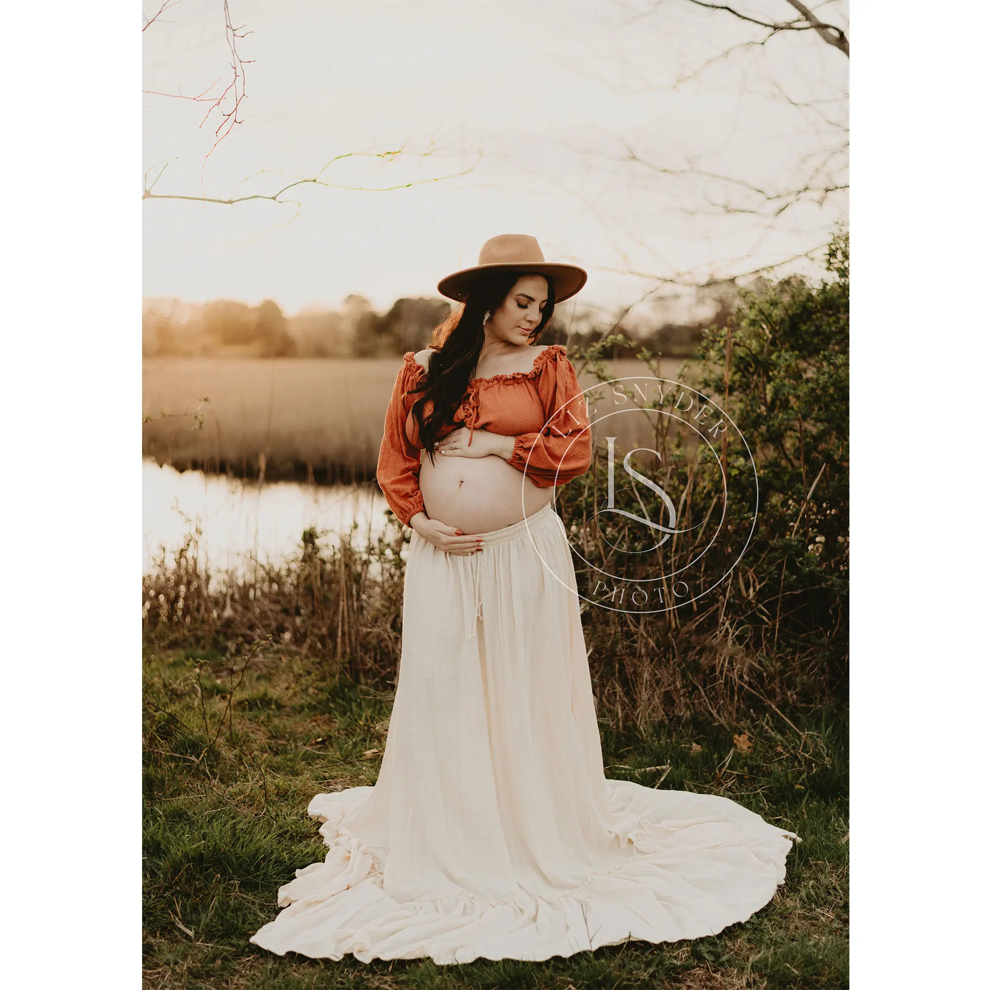 

Don&Judy Ruffled Crop Top and Solid Color Maternity Skirt Set Elastic Waist Long Dramatic Train Gown for Baby Shower Photography