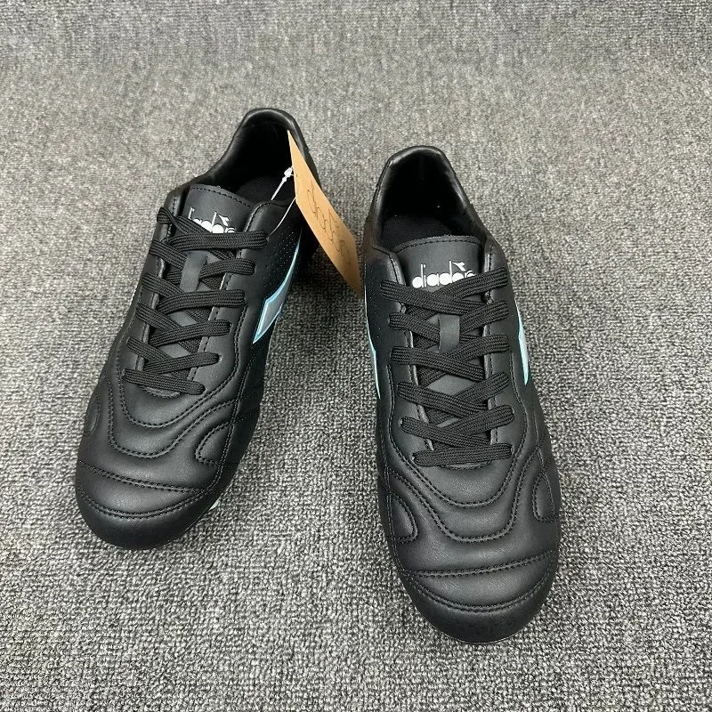 2024 New Soccer Shoes FG Long Nail Mens Low Top Football Shoe Anti Slip and Wear-resistant Sneakers Artificial Turf Shoe Men