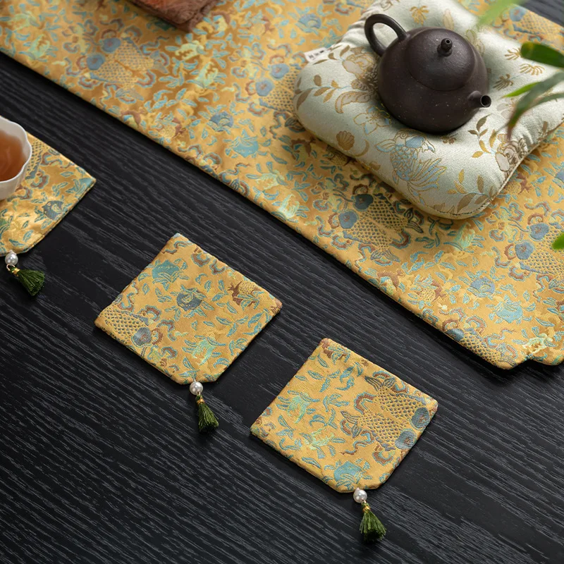 High-end brocade square fabric coasters, creative exquisite tassel tea mats for kung fu tea cups, vintage tea room table decor