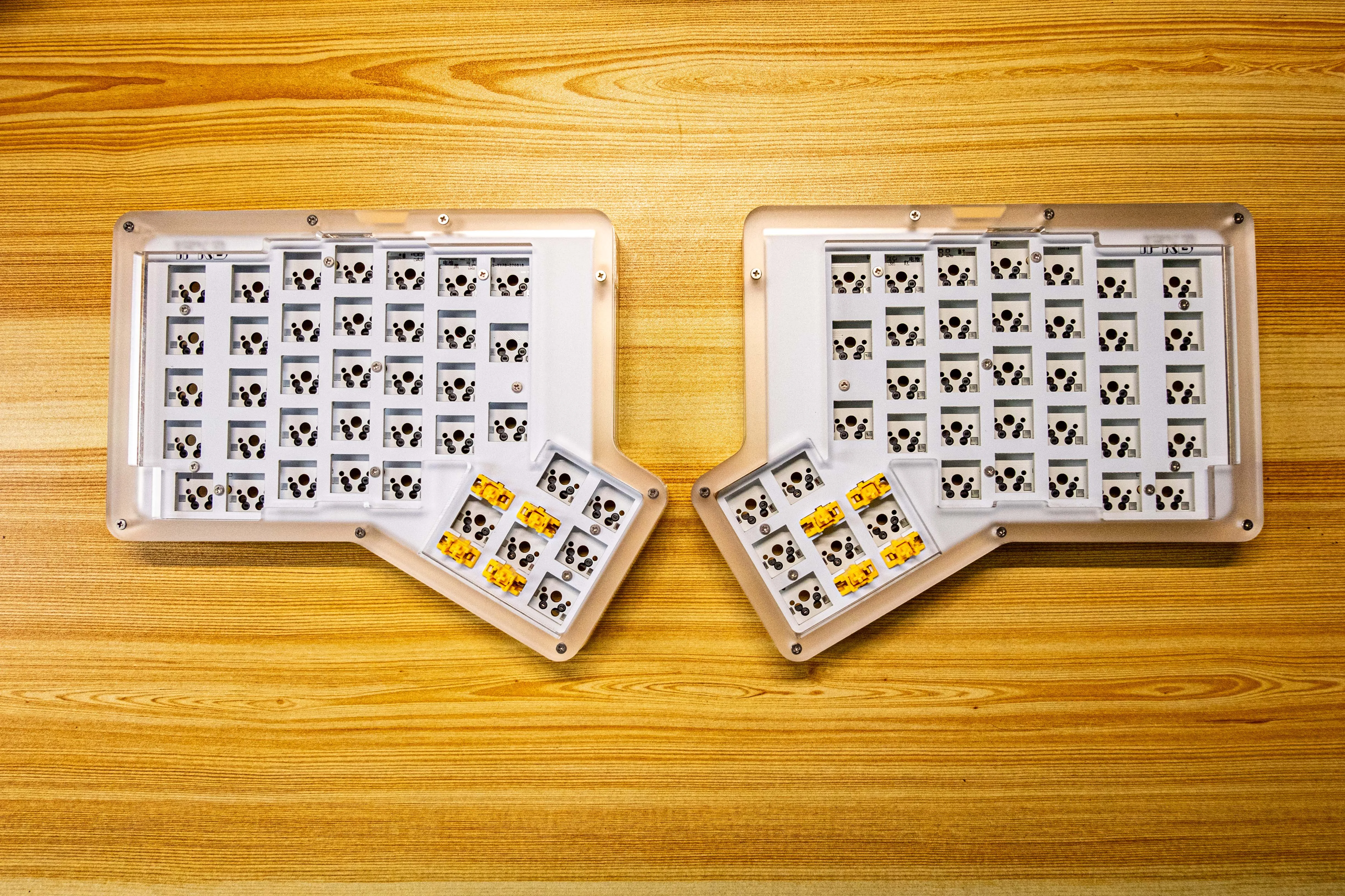 

Набор клавиатур ECHOME Ergodox, раздельная клавиатура, пользовательский беспроводной режим G HotSwap Ergodox Ergodone, раздельная беспроводная клавиатура, киберигры