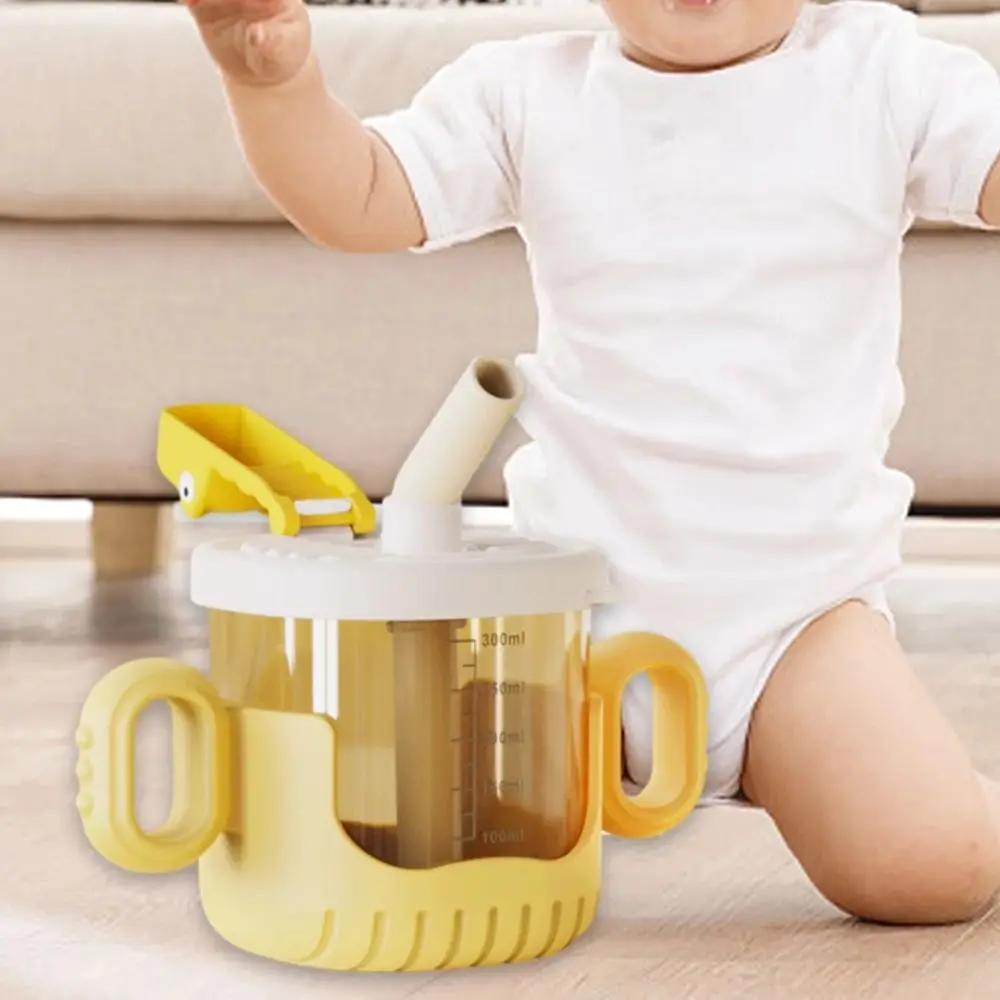 Food Grade PP Materials Little Crocodile Drink Cup with Straw Handle BPA Free Baby Flap Sippy Cups 300ML Multi-purpose