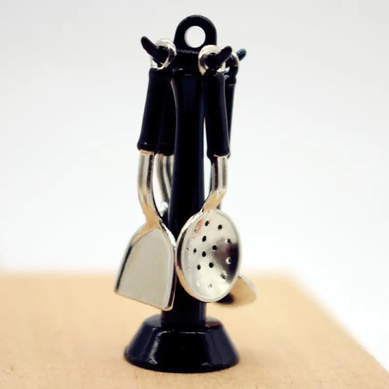 Juego de 5 unidades de utensilios de cocina en miniatura para casa de muñecas, cuchara colgante, espátula, cuchara para sopa, colador, modelo, accesorios de aleación de cocina para casa de muñecas