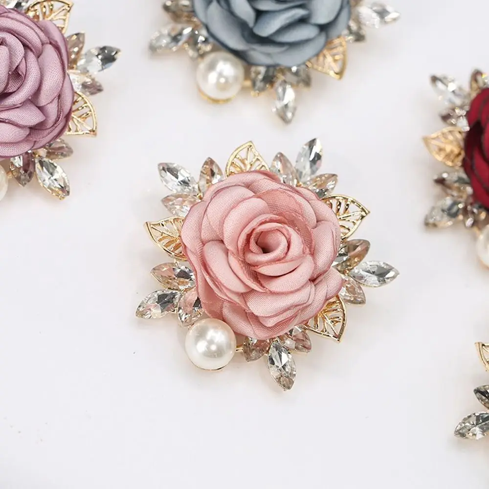 Niche Design Alloy Cloth Rhinestone Corsage Vintage Wedding Brooch Clothing Accessory Korean Style Brooch Women Flower Brooch