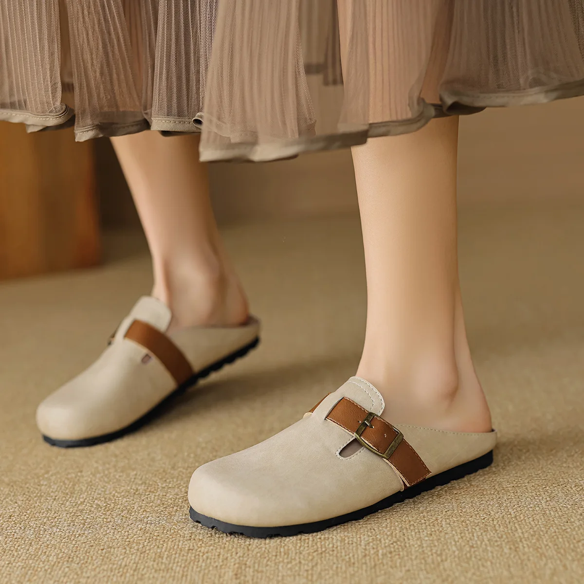 

Fashionable Cowhide Baotou Women's Casual Slippers Outdoor Women's Flat Half Slippers Women Shoes