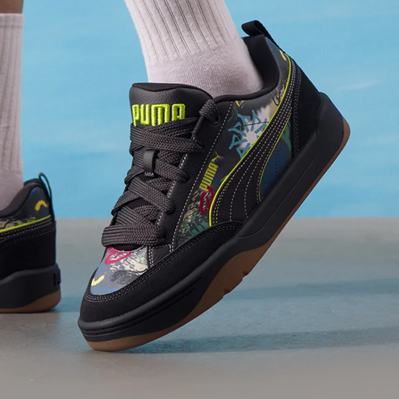 Graffiti Print Puma Low Skate Shoes Men Women Black Suede Neon Trim Gum Sole Streetwear Skateboard Casual Sneakers