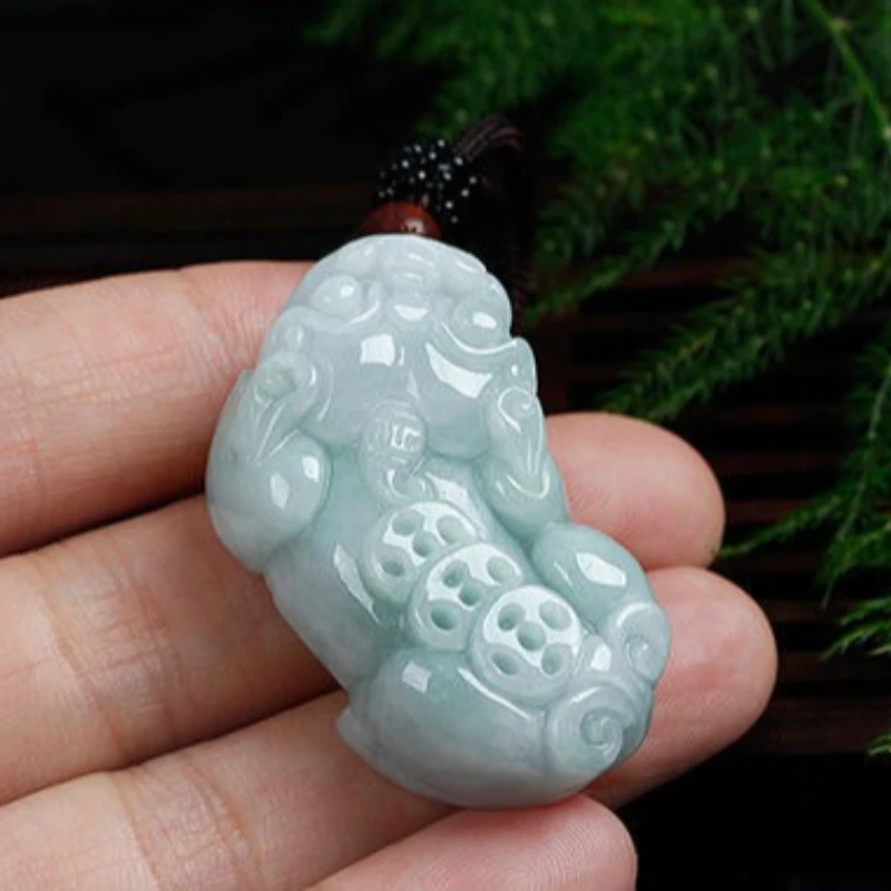 

Exquisite and Fashionable Pixiu Pendant, Suitable for Both Men and Women, Versatile Ethnic Style Jade Pendant