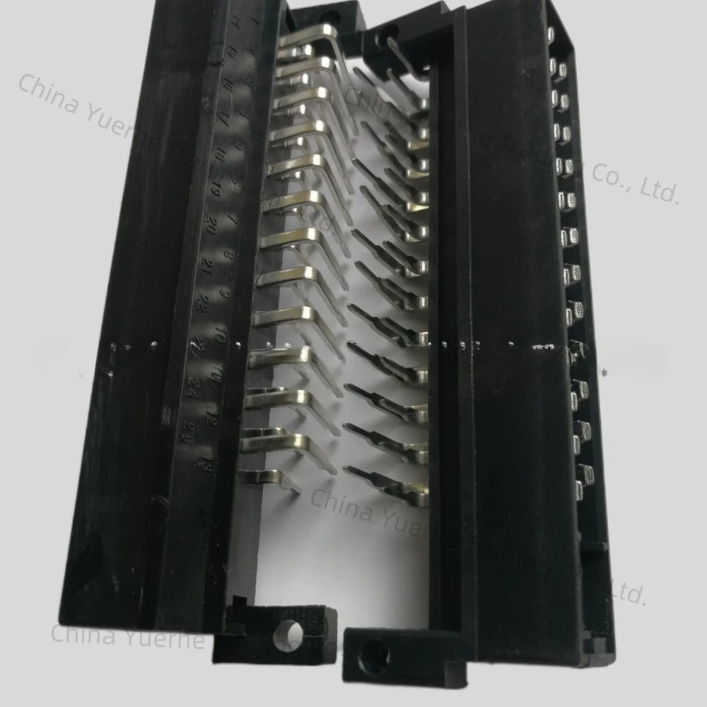 Dj 7251 - 3.5-10 Aw…