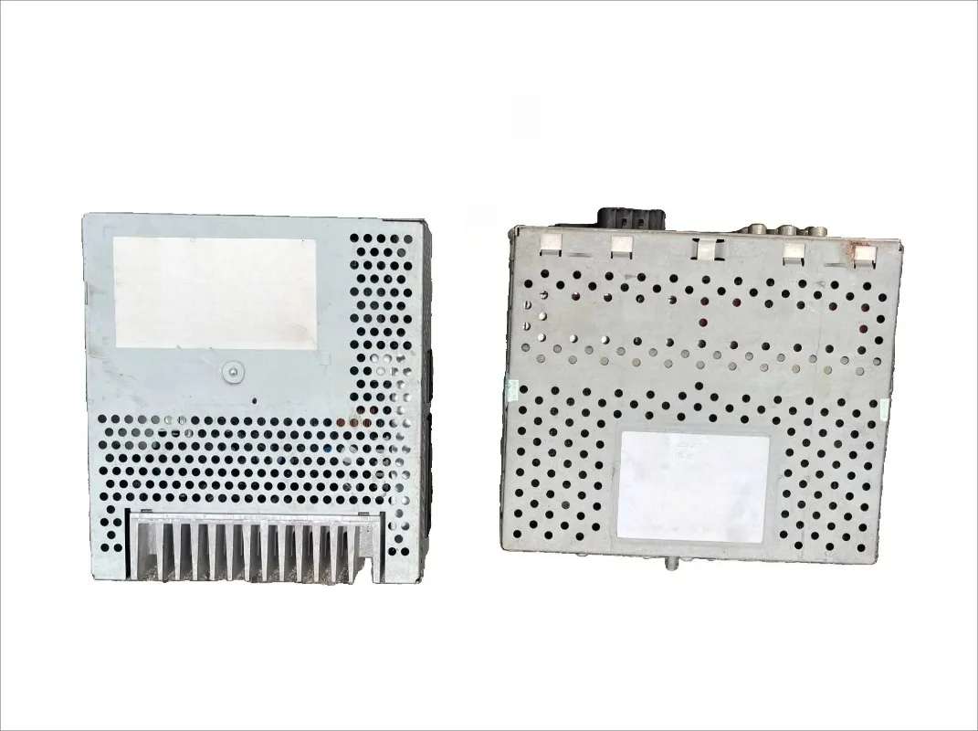 

W221 Music Multimedia Power Amplifier Module Screen Video Computer