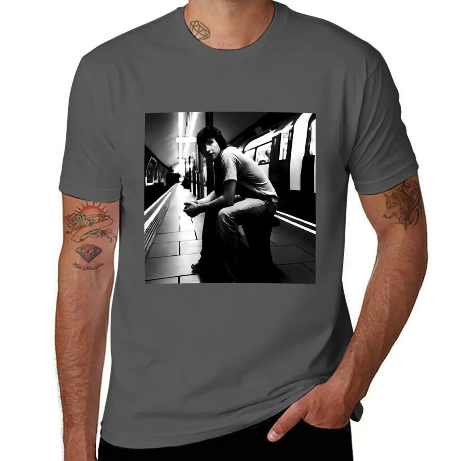 

concert2021 james blunt T-Shirt Work Wear Short Sleeve T-Shirt