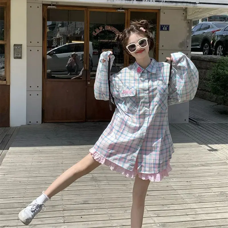 

Heart-shaped Embroidery Turn-down Collar Long Loose Maternity Sun Protection Clothing Long Sleeve Colorful Plaid Woman Blouses