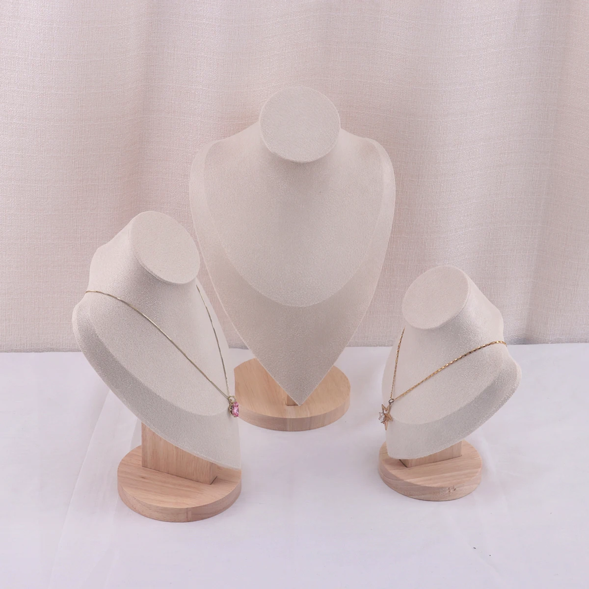 المخملية صورة قلادة عرض قلادة المنظم مجوهرات عرض موقف مجوهرات المعرضة تمثال نصفي قلادة قلادة نافذة العرض #3