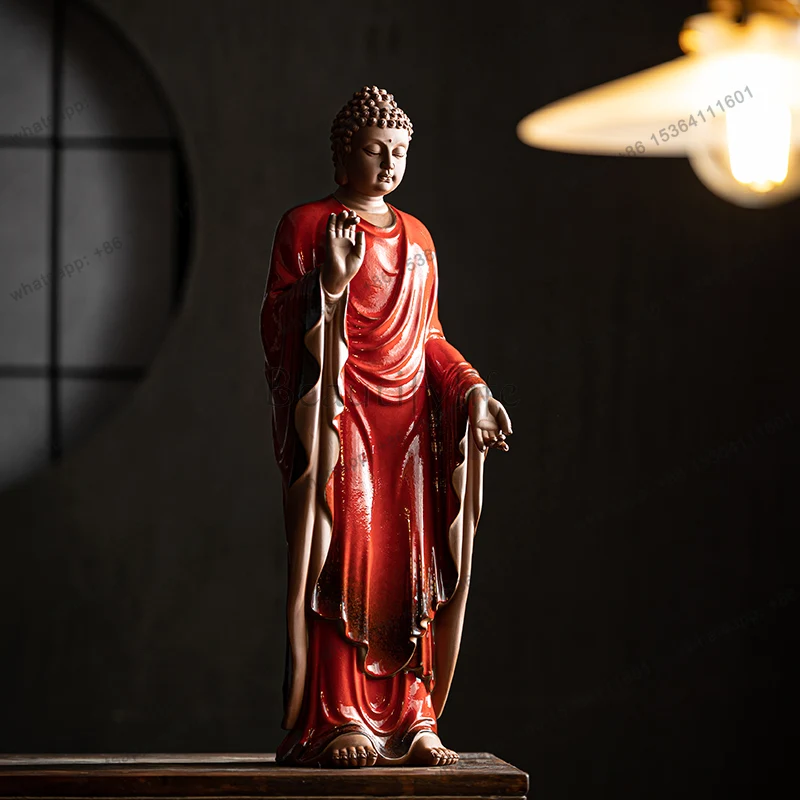 Buddha statue is dedicated to Guanyin Bodhisattva and the general trend is to the Buddhist Hall. Backflow incense ornament
