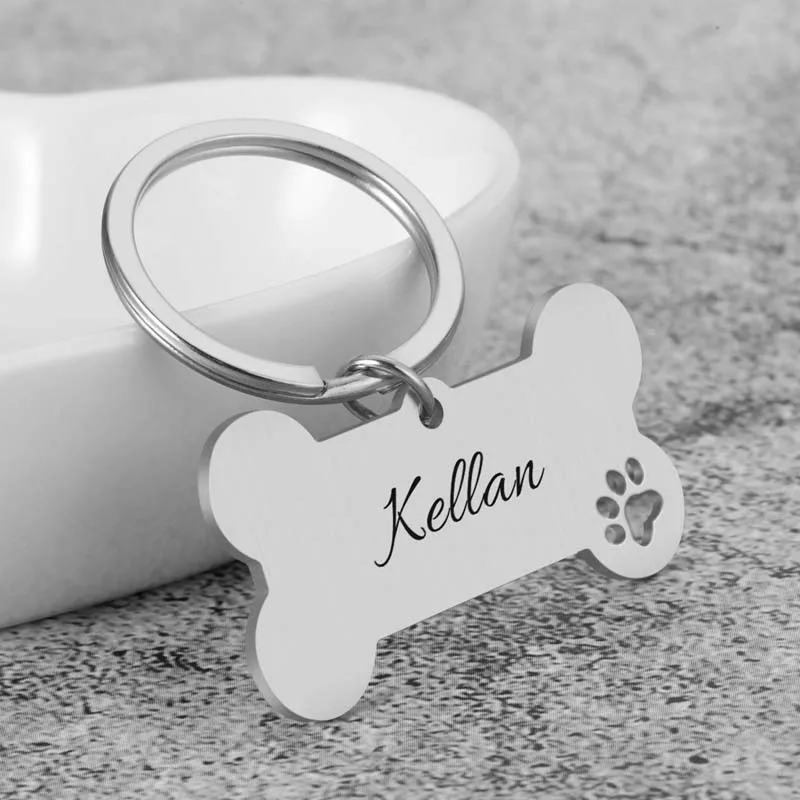 Personalized Pet ID Tag Keychain Engraved Pet ID Name for Cat Puppy Dog Collar Tag Bone Shape Pendant Keyring Pet Accessories