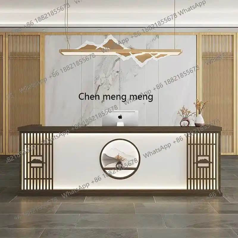 Chiński bar hotelowy Recepcja hotelowa B&B Caier Sklep z masażami stóp Strona kasy centrum zdrowotnego Recepcja z litego drewna