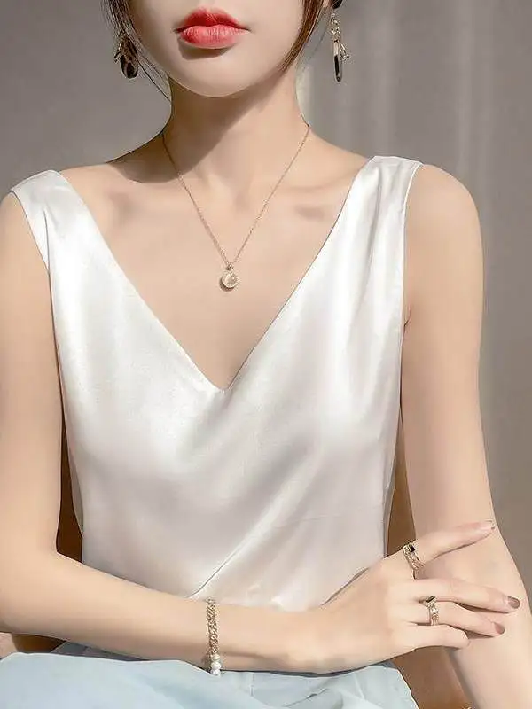 Elegant Silk V-Neck Sleeveless Vest Women's Inner Wear Fake Silk Summer Outerwear Acetate Satin Wrap Style Thin Regular Length