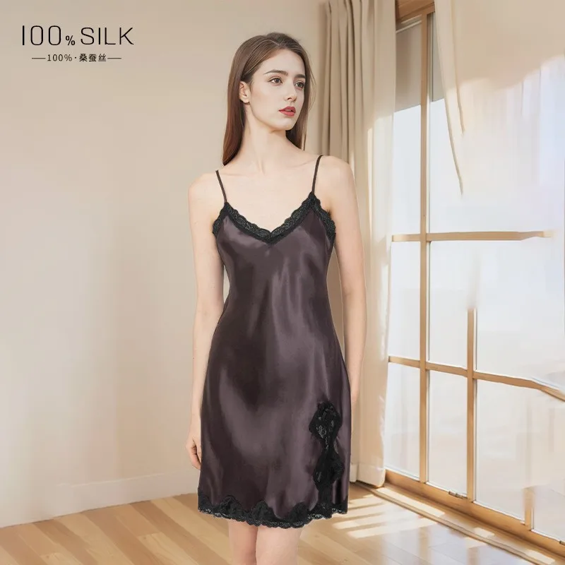 High Quality Sexy Style Split Sling Nightdress for Women Spring and Summer New Real Silk Pajamas Real Silkworm% Home Wear