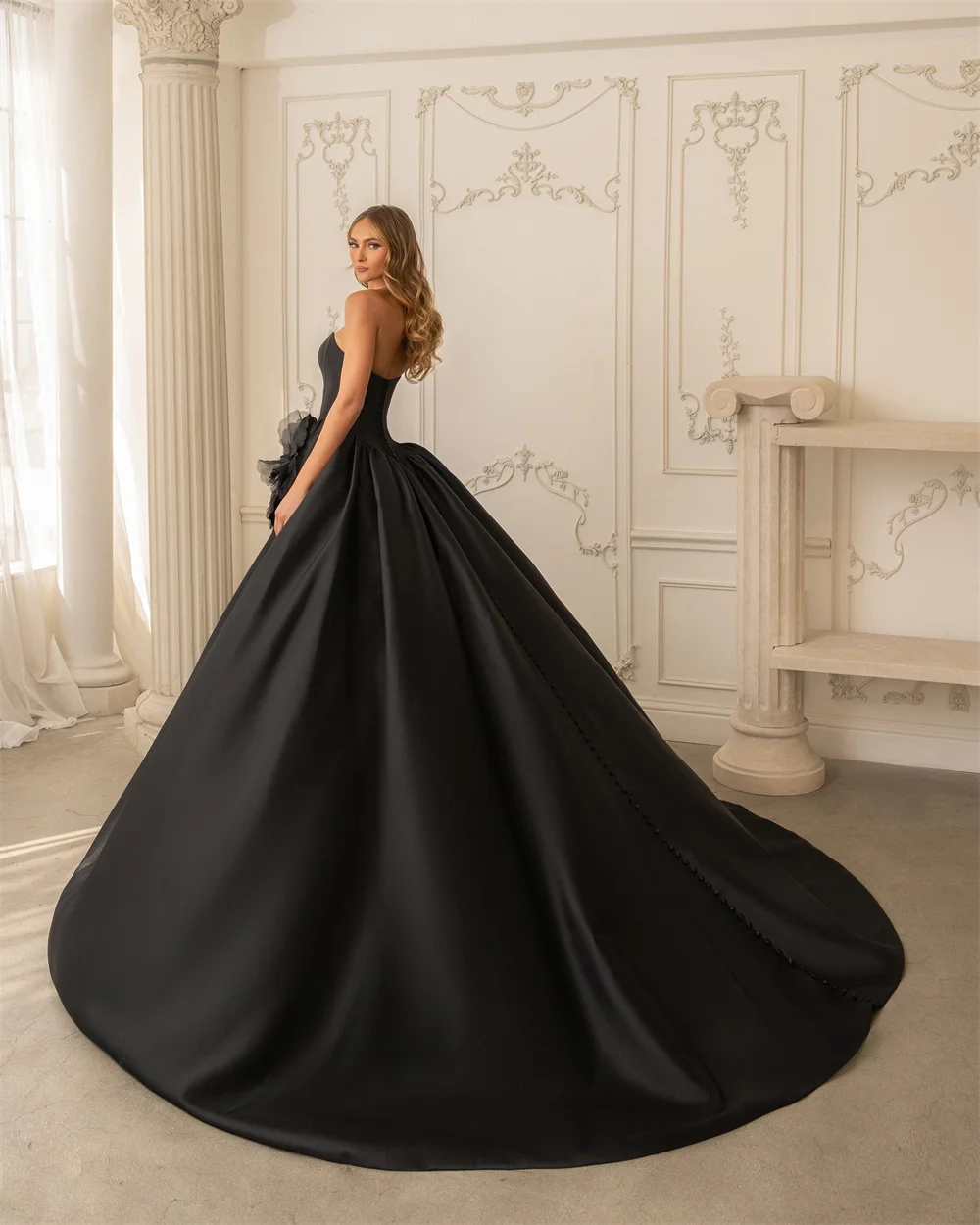 طوكيو مخصص الجانب الأسود السامي سبليت فساتين الزفاف حمالة أكمام الدانتيل متابعة أثواب الزفاف أنيقة ألف خط فساتين الزفاف