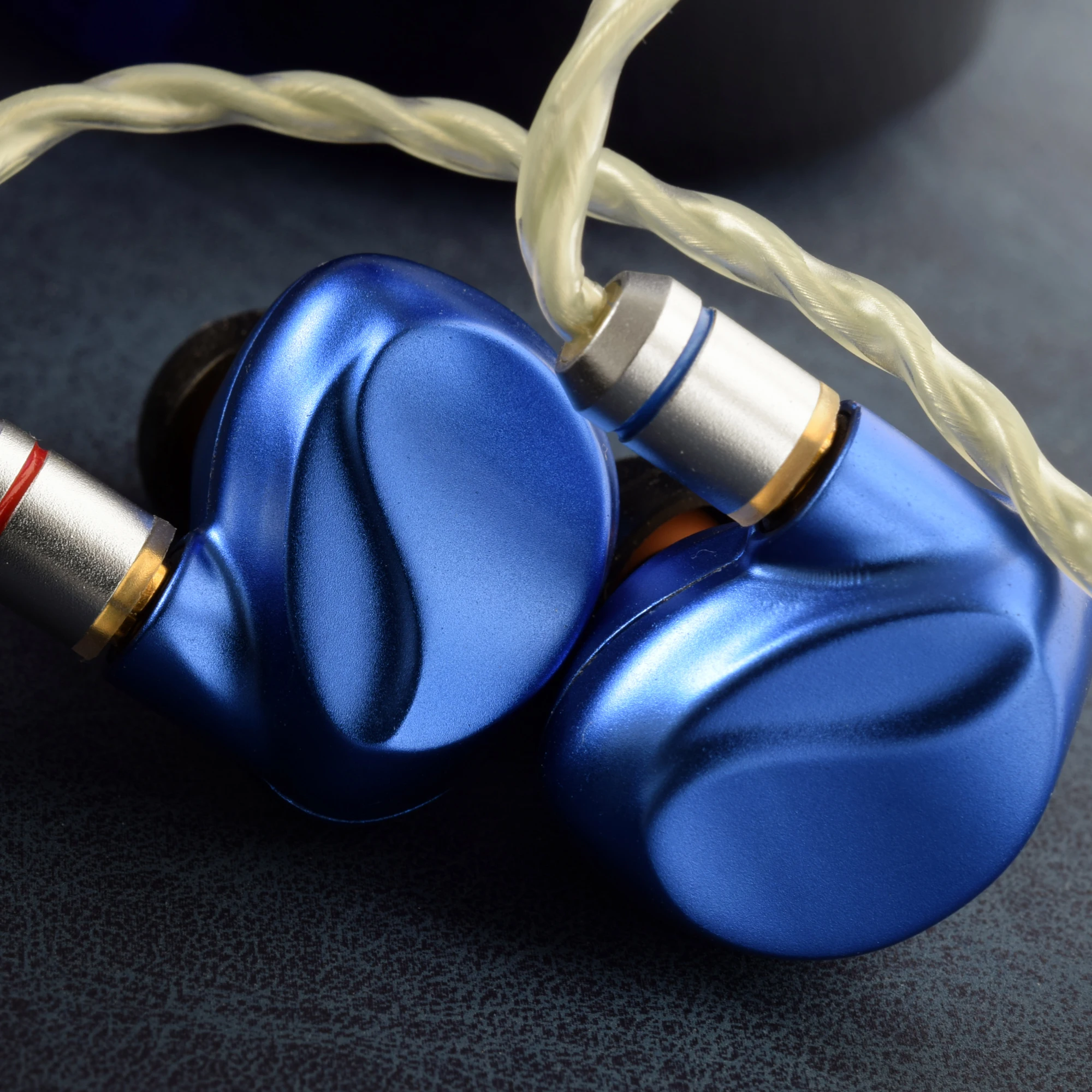 Astrotec Volans IEM Brass Driver MMCX Detachable High Resolution Earbuds