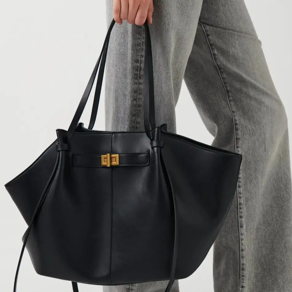 26 Fashion Large Capacity Trapeze Women Shoulder Bags Designer Metal Lock Handbags High-Quality Pu Leather Big Tote Commute Bag