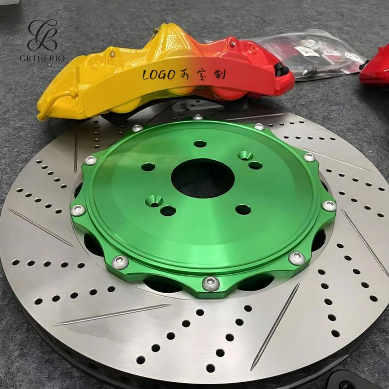 

suitable for Toyota Camry, upgraded to six front and GT6 rear 18ZV6F40 Modified brake calipers