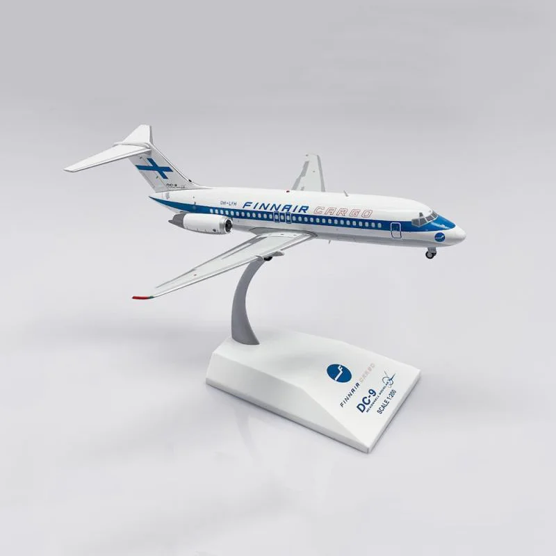 

JC Wings 1:200 Scale DC-9-15F OH-LYH Aircraft Model Diecast Alloy Static Display Classics Souvenir Collection Toy Gift Nostalgia