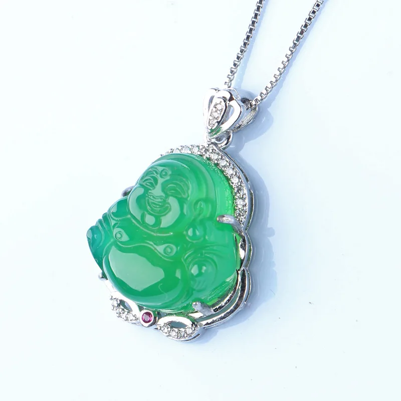 

Chalcedony Inlaid Buddha Pendant Women's Collarbone Necklace