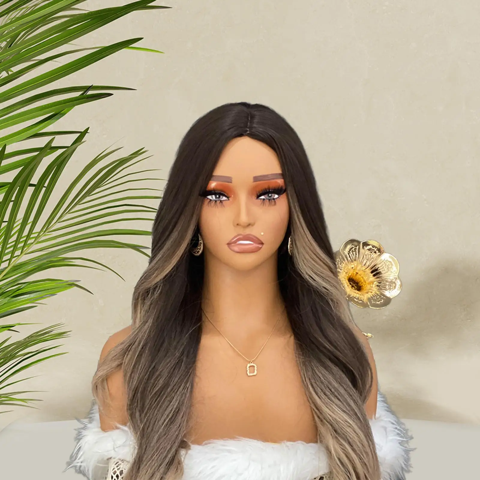 

Female Mannequin Head Wig Head Necklace Display Stand Wig Showing Stand for
