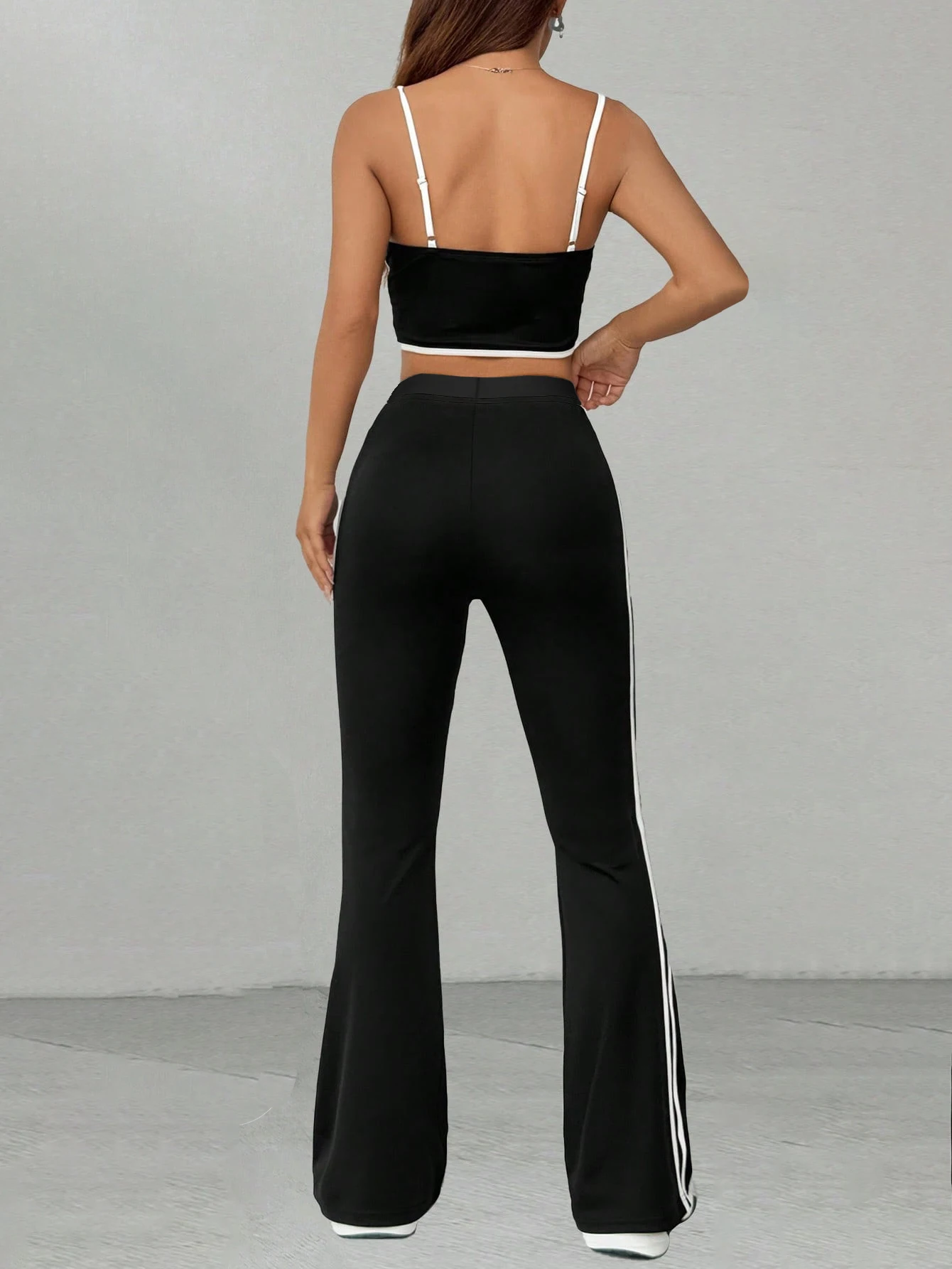 Women's casual minimalist white striped vest and trousers two-piece set