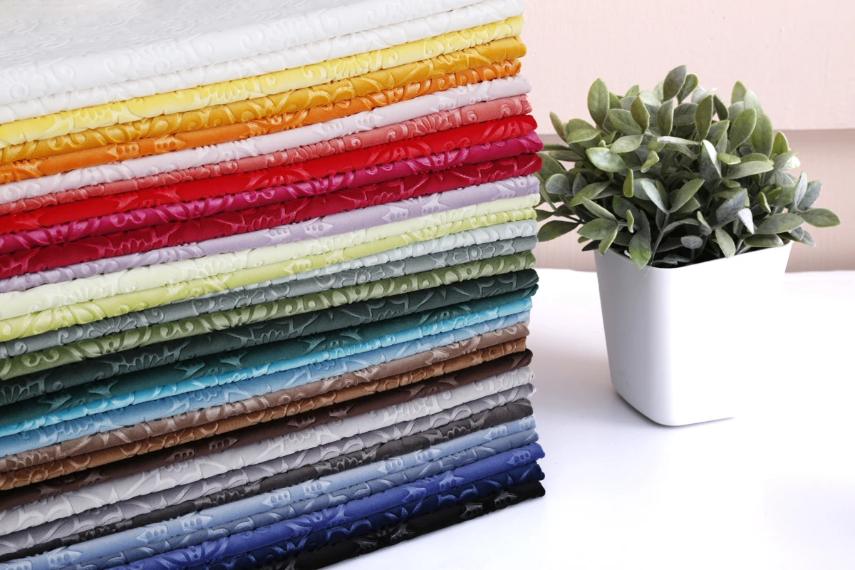 3D Embossed Velvet Fabric By The Meter for Sewing Sofa Covers Curtain Diy Thickened Flannel Cloth Plain Soft Pink Black Blue Red