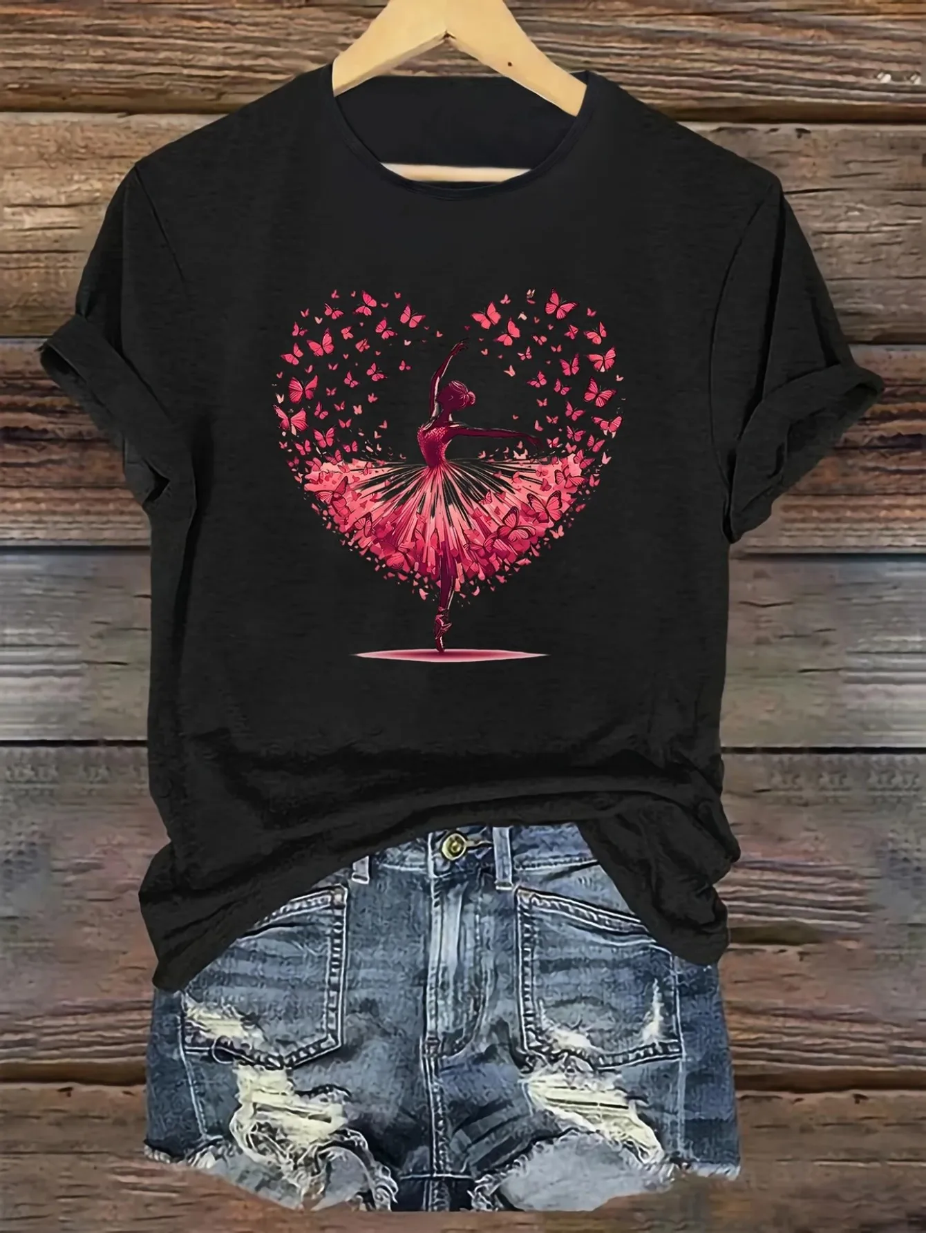 Fashionable Letter Cartoon Print Round Neck Suitable for Daily Leisure and Showing Natural and Elegant Style Aesthetic Clothes