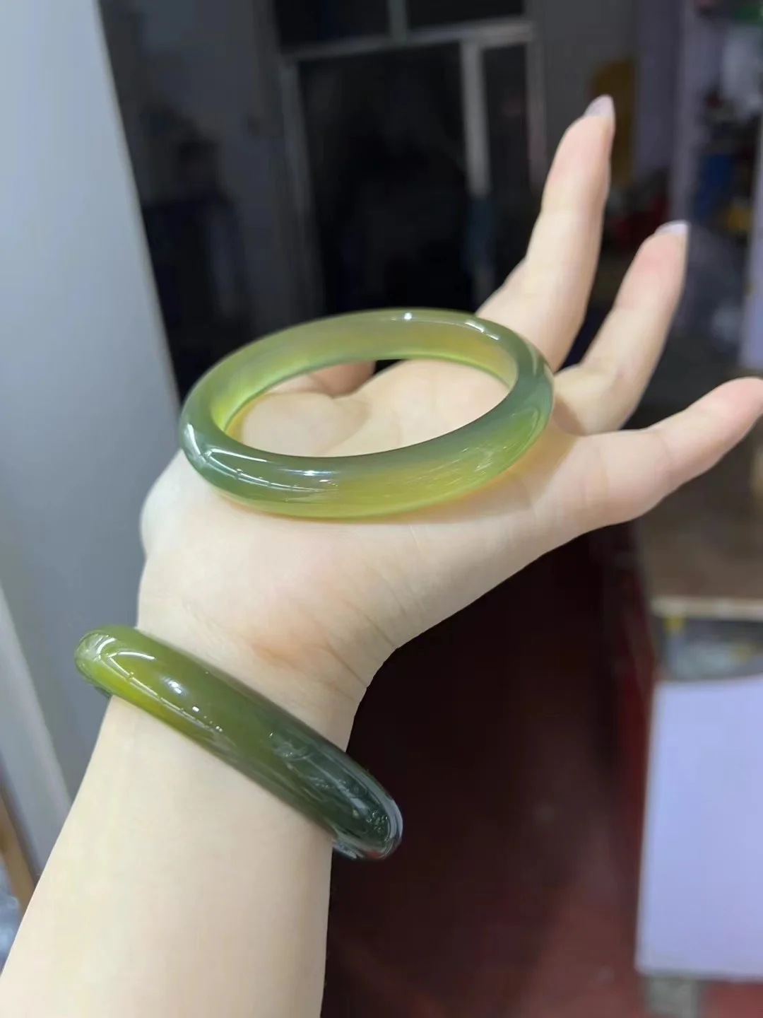 New rare Olive green Bracelet Natural A-grade high-quality agate Ice delicate material Bangles Elegant women Handring Fine Jewel