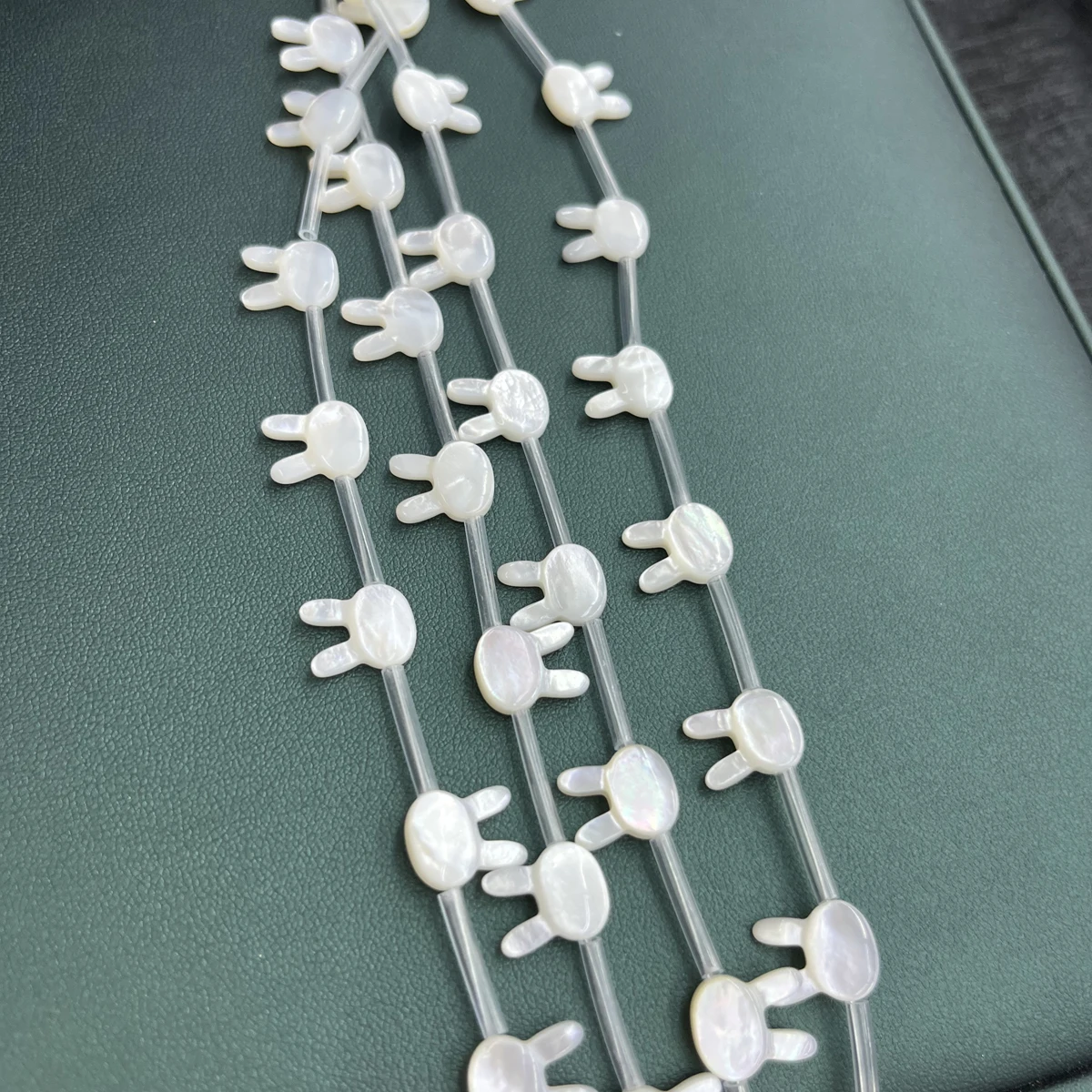 

10x12mm Natural Freshwater Shell Vertical Hole Rabbit Head Bead Jewelry Making DIY Necklace Bracelet Earrings Accessory Wedding