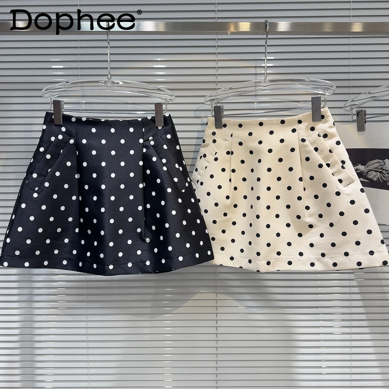 

Retro Black and White Polka Dot Contrast Color Temperament Skirt Female 2024 Summer New Socialite Pettiskirt Skirts for Women