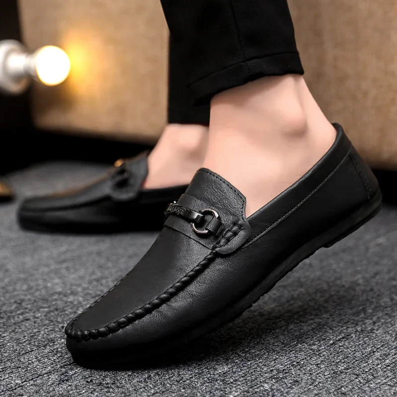 Fashion New Leather Men\'s Casual Shoes Male Lazy Shoes Breathable Loafers Comfort Slip-on Driving Shoes Luxury Brand Moccasins