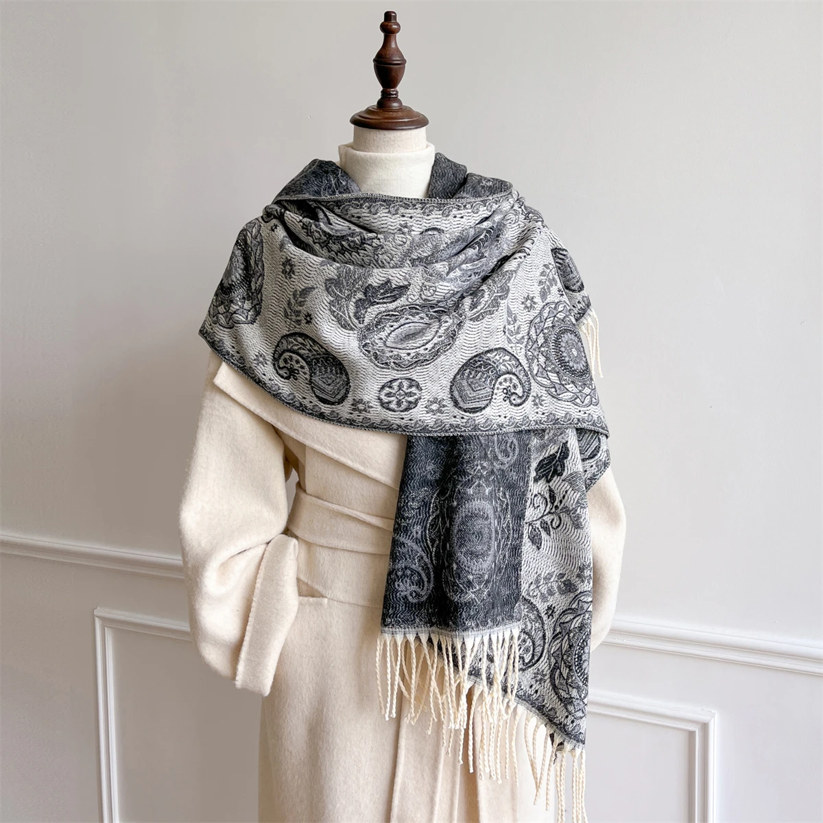 

[T841] New Winter Warm Ethnic Style Women Scarf Blanket Thick Pashmina Shawl Wrap Cashmere Jacquard Neckerchief Poncho Stoles